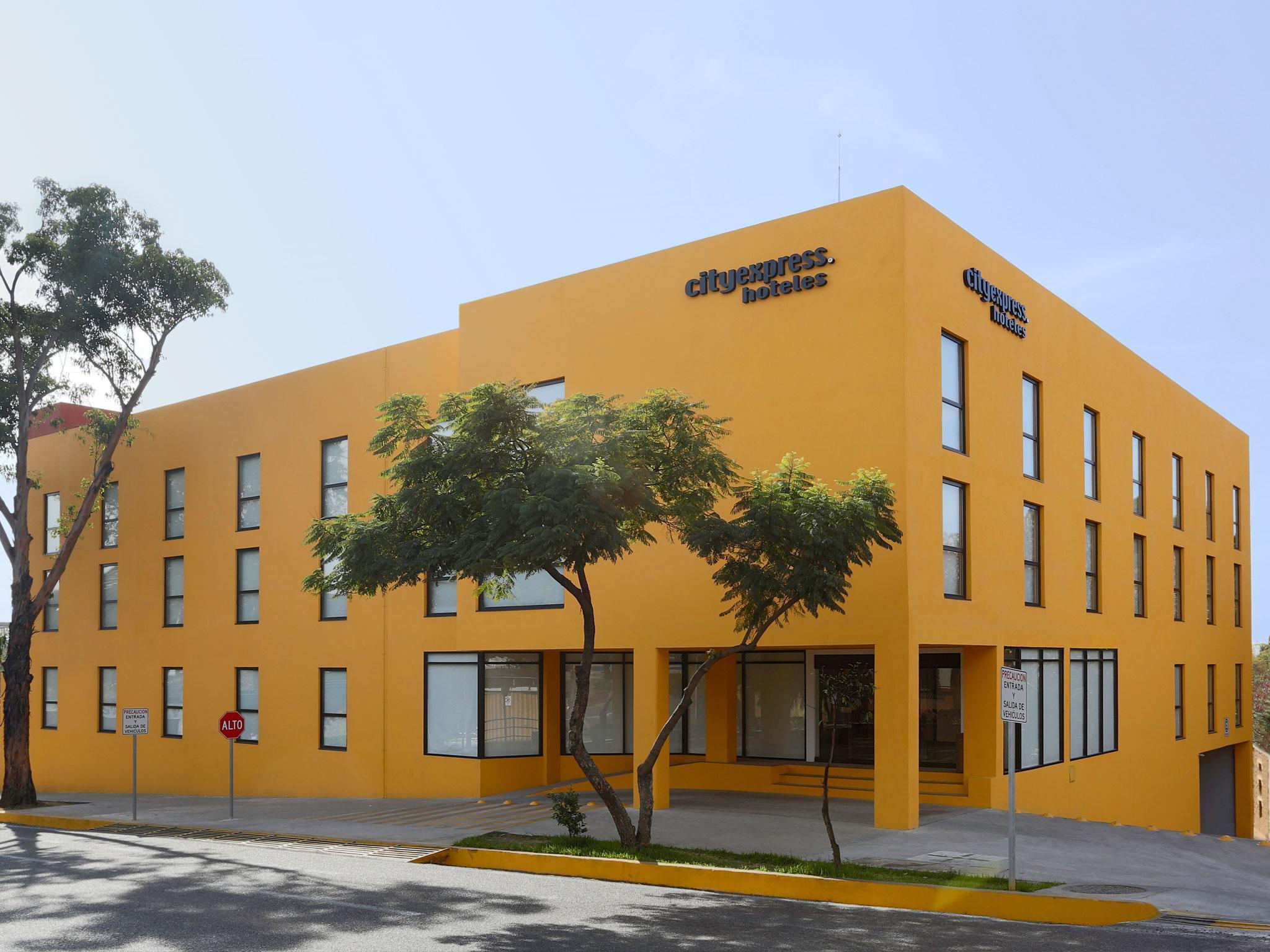 City Express By Marriott Oaxaca Екстериор снимка